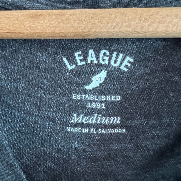 League University of Florida Short Sleeve V-Neck T-Shirt, Size M, Gray - Picture 3 of 5